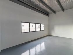 West Spring (D22), Factory #564612251